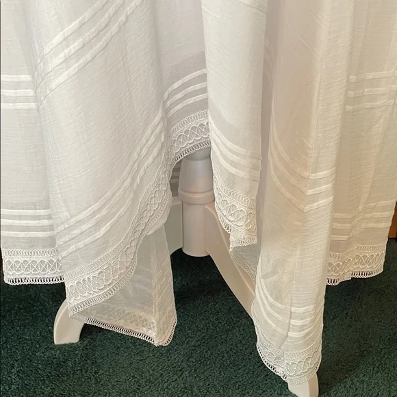 Elegant White Maxi Dress by Express - Picture 7 of 16